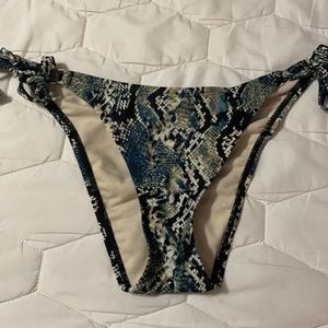 Shade & Shore bikini bottom, medium